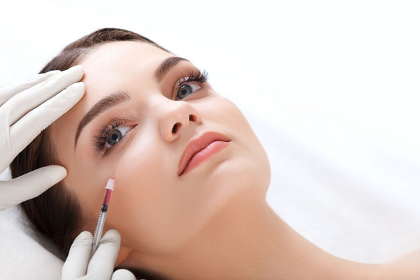under-eyes-dermal-filler-skin-booster-injections